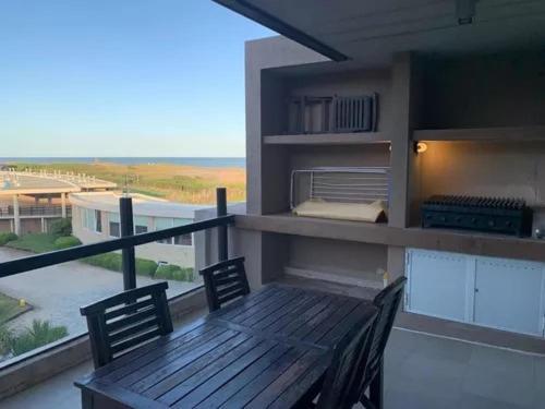 Linda Bay Premium Resort マール・デ・ラス・パンパス エクステリア 写真